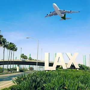 Lax Albergue